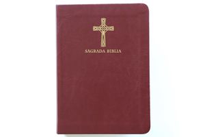 Biblia Católica en español (Símil piel vinotinto, tamaño compacto)