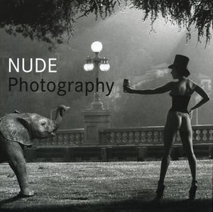 NUDE PHOTOGRAPHY / TINY TORO