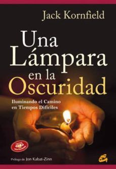 UNA LAMPARA EN LA OSCURIDAD (INCLUYE CD)